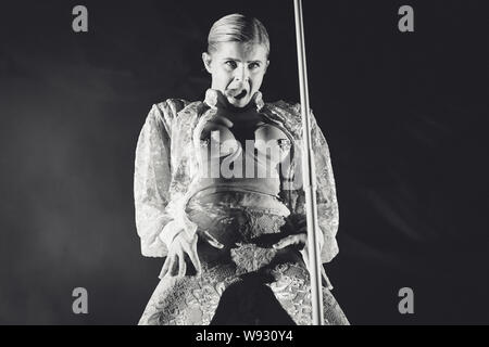 Robyn performing live a Øyafestivalen 2019, un festival di musica di Oslo Foto Stock