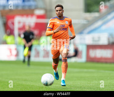 Il 3 agosto 2019, DW Stadium, Wigan, Inghilterra; Sky scommessa campionato, Wigan Athletic vs Cardiff City ; Gavin Massey (11) di Wigan atletico durante il gioco Credito: Richard Long/News immagini English Football League immagini sono soggette a licenza DataCo Foto Stock