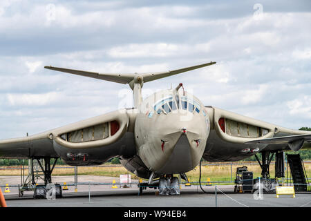 YORK, Regno Unito - 6° agosto 2019: Handley Page Victor K.2 tanker sul display a Yorkshire Air Museum Foto Stock