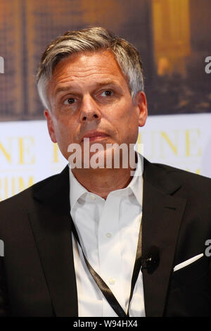 L'ex ambasciatore statunitense in Cina Jon Huntsman assiste un sub-forum del XII Fortune Global Forum di Shangri-la hotel Chengdu a Chengdu, a sud-ovest Foto Stock