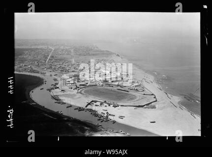 Viste di aria della Palestina. Jaffa, Auji Fiume e Levant Fair. Lo stadio di ebraico vicino al fiume Auji Foto Stock