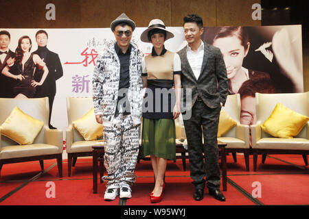 (Da sinistra) attore cinese Honglei Sun, attrice Li Bingbing e attore Duan Yihong pongono nel corso di una cerimonia di Premiere per il nuovo film, che faccio, a Shanghai, Foto Stock