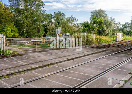 Recinzione Crofton passaggio a livello ferroviario nel Wiltshire, Inghilterra, Regno Unito Foto Stock