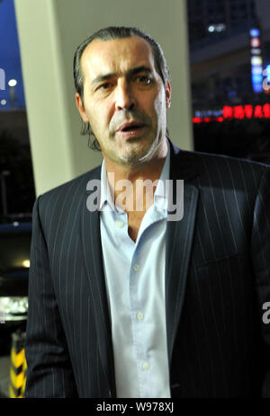 Calcio argentino coach Sergio Batista è intervistato dopo un dodicesimo round match tra Shanghai Shenhua e Guizhou Renhe durante il 2012 Footb cinese Foto Stock