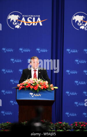 Primo Ministro danese Lars Lokke Rasmussen parla alla cerimonia di apertura del Forum Boao per l Asia 2010 in Boao, sud Chinas Hainan provincia, 10 Ap Foto Stock