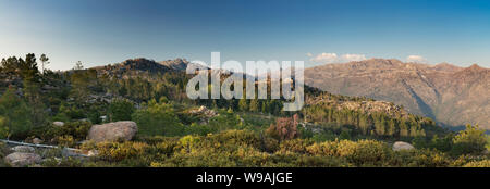 Junceda e la mata da Albergaria, Peneda-Gerês National Park, Braga, Portogallo Foto Stock