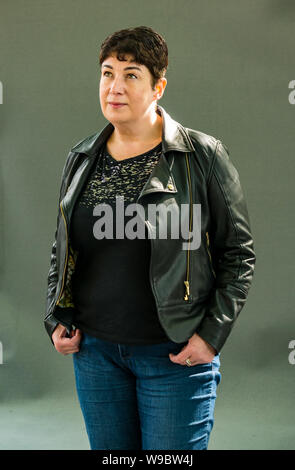 Edimburgo, Scozia, Regno Unito, 13 agosto 2019. Festival Internazionale del Libro di Edimburgo. Nella foto: Joanne Harris, Joanne Michèle Sylvie Harris, MBE, un autore inglese parla del suo nuovo libro al Festival del Libro Foto Stock
