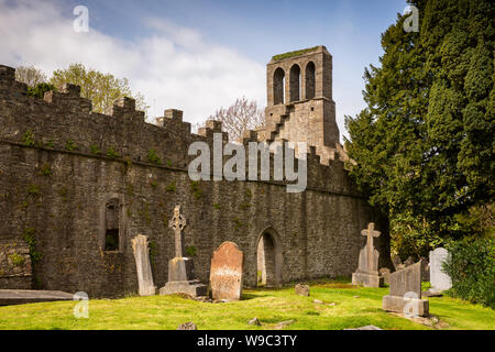 In Irlanda, il Leinster, Fingal, Co Dublin, il Castello di Malahide, le rovine dell'Abbazia Foto Stock