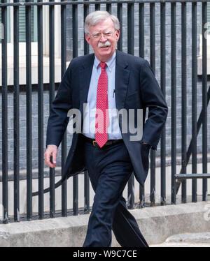 Londra, Regno Unito. Il 13 agosto 2019. John Bolton, US National Security Advisor arriva al 11 di Downing Street per incontrare Sajid Javid MP PC il Cancelliere dello Scacchiere del credito di Londra: Ian Davidson/Alamy Live News Foto Stock