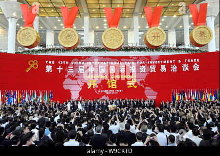 Vista della cerimonia di apertura del XIII Cina Fiera internazionale per gli investimenti e gli scambi commerciali nella città di Xiamen, sudest Chinas provincia del Fujian, martedì, Foto Stock