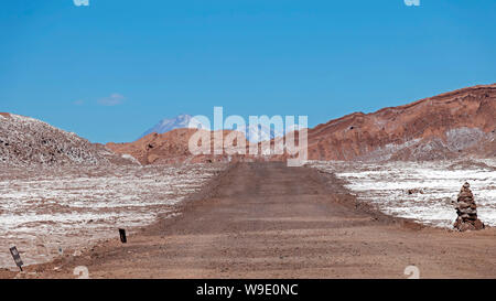 Strada del deserto di Atacama, Cile : lo sfondo con copia spazio per il testo Foto Stock