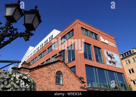 NORRKOPING, Svezia - 25 agosto 2018: Linkoping University campus in Norrkoping, Svezia. Il campus si trova nella ex edifici industriali. Foto Stock