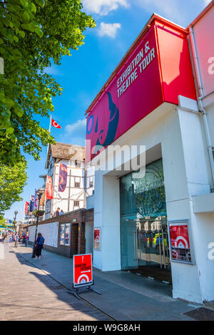 London, Regno Unito - 22 Maggio 2018: Shakespeare's Globe è una ricostruzione del Globe Theatre, associato a William Shakespeare, nel quartiere londinese di Foto Stock