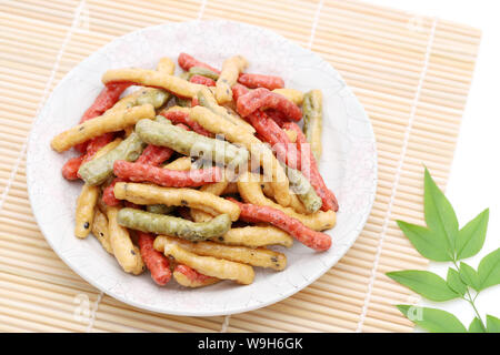 Giapponese tradizionale snack food, Karinto biscotti fritti Foto Stock