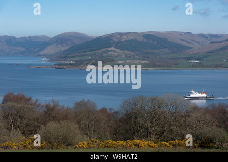 Il Firth of Clyde come visto da Rothesay sull'Isle of Bute Foto Stock