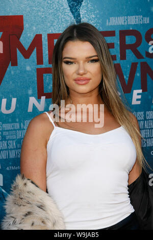 Los Angeles, CA - agosto 13: Hannah taglierina assiste il Los Angeles Premiere del '47 metri giù: Uncaged' al Regal Village Theatre il 13 agosto 2019 a Los Angeles CA. Credito: CraSH/imageSPACE/MediaPunch Foto Stock