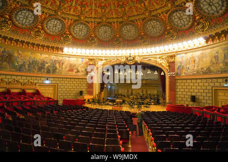 Interno del Romanian Athenaeum, una sala di concerto nel centro di Bucarest, Romania Foto Stock