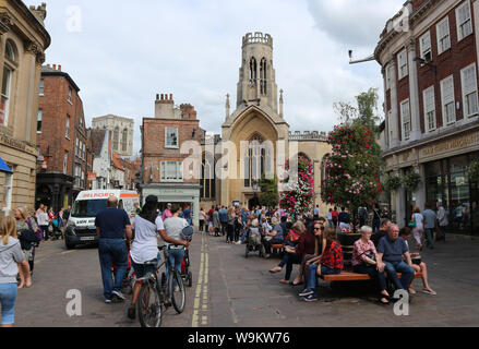 Sant'Elena Square, York Foto Stock