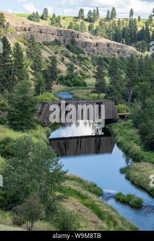 Manning-Rye ponte coperto nella regione Palouse dello Stato di Washington, attraversa il fiume Palouse in Colfax, WA Foto Stock