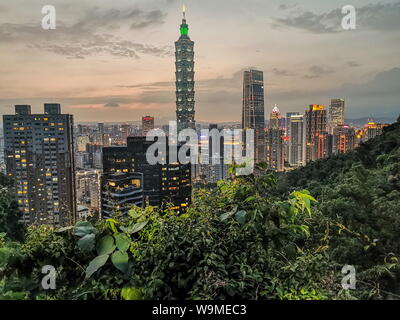 Il grattacielo Taipei 101 , Taipei, Taiwan Foto Stock