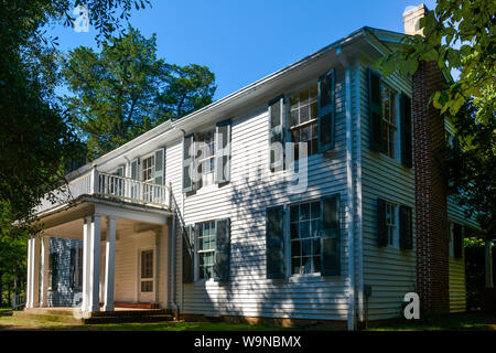 Un ingresso al Premio Pulitzer autore vincitore, William Faulkner's home, un primitivo Revival Greco design, noto come Rowan Oak in Oxford, MS Foto Stock