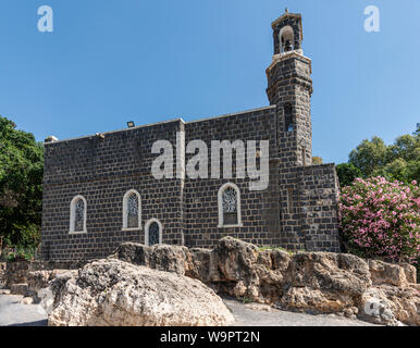 Tabgha, Israele - 18 Maggio 2019 : la chiesa del primato di san Pietro, chiesa francescana in Tabgha, Israele Foto Stock