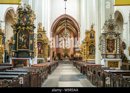 Innenraum der Kathedrale von Torun, Dom St. Johannes der Täufer und Johannes der Evangelista.,Torun, Polen, Europa | Cattedrale di Torun interno, chiesa Foto Stock