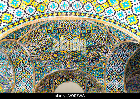 Golestan Palace, Karim Khani Nook House, soffitto, Teheran Repubblica Islamica dell Iran Foto Stock