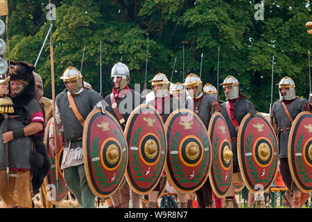 Romani festival, Roman Fort Abusina, Eining, Bad Goggingen, Neustadt an der Donau, Baviera, Germania Foto Stock