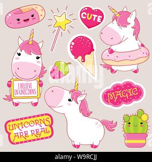 Set di unicorns carino in stile kawaii. Unicorn con ciambella, cactus in vaso, bacchetta magica, adesivo con iscrizione magic, credo in unicors. EPS8 Illustrazione Vettoriale