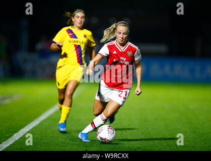 Boreham Wood, Regno Unito. 14 Ago, 2019. BOREHAMWOOD, Inghilterra - 14 agosto: Beth Mead di Arsenal durante la pre-stagione amichevole tra l'Arsenal e Barcellona Donne al Parco Prato su agosto 14, 2019 a Borehamwood, Inghilterra. Credit: Azione Foto Sport/Alamy Live News Foto Stock