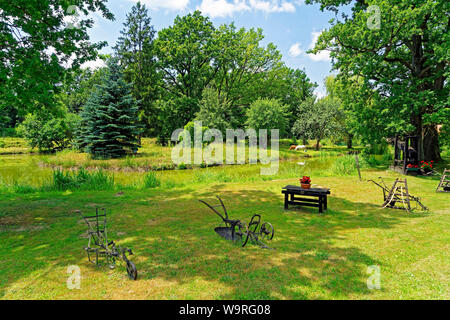 Örség, Wächterregion, Landschaft, Fischteich, Ausflugslokal, Berek Halászkert, Ackergeräte, alt Pferde Foto Stock