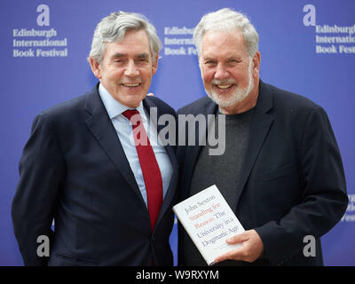 Edimburgo, Scozia, Regno Unito, 15 agosto 2019. Edinburgh International Book Festival. Foto chiamata: Gordon Brown e John Sexton. Il credito Andrew Eaton/Alamy Foto Stock