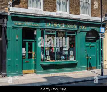 LONDRA, Regno Unito - 26 LUGLIO 2018: Vista esterna di L. Cornelissen & Son Art Supply Shop a Great Russel Street Foto Stock