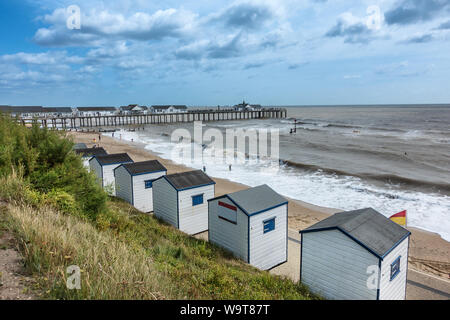 Spiaggia di capanne in Southwold East Anglia England Foto Stock