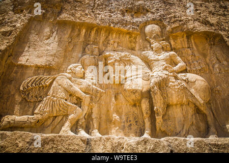 Il trionfo di Shapur i rilievo. Foto Stock