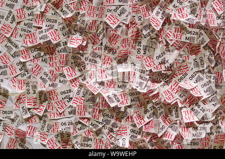 New York City, NY / STATI UNITI D'America - 28 Giugno 2019: adesivi di ammissione al TEM Foto Stock