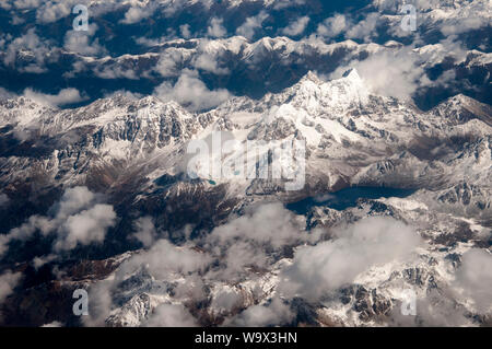 Antenna sull'Himalaya del Tibet orientale, Cina Foto Stock