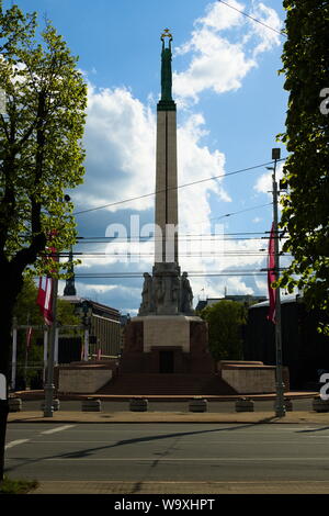 Il Monumento alla libertà di Riga, Lettonia Foto Stock