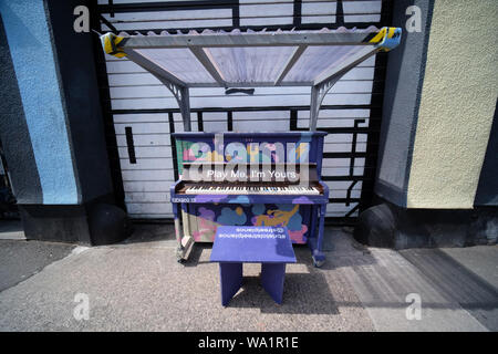 Un gioco di me, io sono il vostro Piano di Stokes Croft, Bristol, Regno Unito Foto Stock