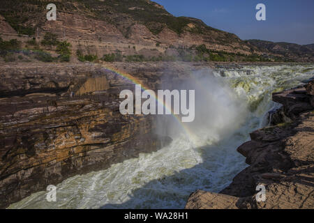 Hukou delle cascate del fiume Giallo nello Shanxi rainbow Foto Stock