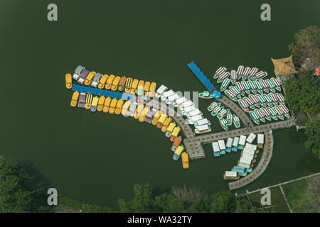 Shenzhen li affacciato sul lago park Foto Stock