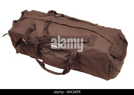 Green sport sacca isolata su sfondo bianco. Borsa da viaggio. Borsa militare,  zaino militare isolato sul retro bianco Foto stock - Alamy