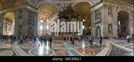 La Basilica di San Pietro, interno, Panorama, Roma, lazio, Italy Foto Stock