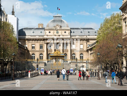 Palais de Justice (Palazzo di Giustizia) edificio. Parigi, Francia. Foto Stock