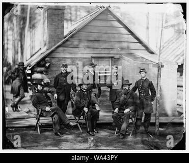 Stazione di Brandy, Va. Gen. Rufus Ingalls e personale, Chief Quartermaster, e ufficiali, esercito del Potomac sede Foto Stock