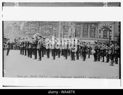 British band suona Star Lamas Banner Detroit Foto Stock