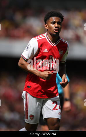 Londra, Regno Unito. 17 ago 2019. Reiss Nelson (A) all'Arsenal v Burnley, English Premier League, presso l'Emirates Stadium di Londra il 17 agosto 2019. **Solo uso editoriale, è richiesta una licenza per uso commerciale. Nessun uso in scommesse, giochi o un singolo giocatore/club/league pubblicazioni** Credito: Paolo Marriott/Alamy Live News Foto Stock