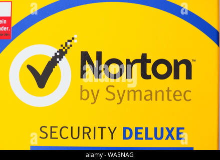 SAN FRANCISCO, STATI UNITI D'AMERICA - circa agosto 2019: Norton di Symantec Foto Stock