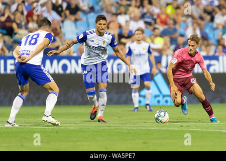 Saragozza, Spagna. 17 Ago, 2019. Dani Gomez di CD Tenerife (9) durante la Liga match tra il Real Zaragoza e CD Tenerife. (Foto di Daniele Marzo/Pacific Stampa) Credito: Pacific Press Agency/Alamy Live News Foto Stock